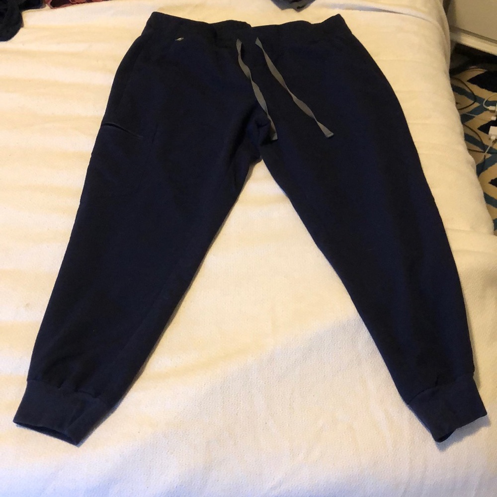 Figs Zamora jogger navy large petite